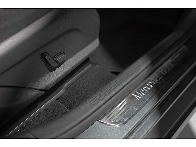 Mercedes - glc350e - 2018 - auto - afbeelding 9 van  20