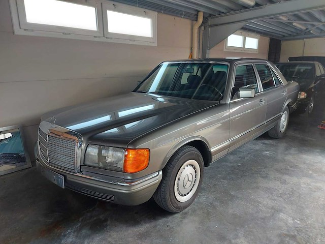 Mercedes - s klasse - 280 se - oldtimer - afbeelding 3 van  27