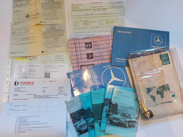 Mercedes - s klasse - 280 se - oldtimer - afbeelding 10 van  51