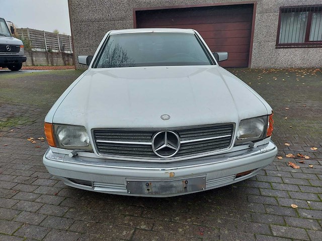 Mercedes - sec - 380 sec - oldtimer - afbeelding 17 van  19