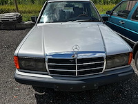 Mercedes - sedan - 190e - oldtimer - afbeelding 10 van  13