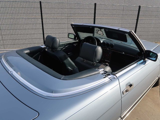 Mercedes - sl 500 - 107 - classic cars >15 - afbeelding 2 van  3