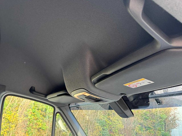 Mercedes - sprinter - 2022 - van - afbeelding 7 van  21