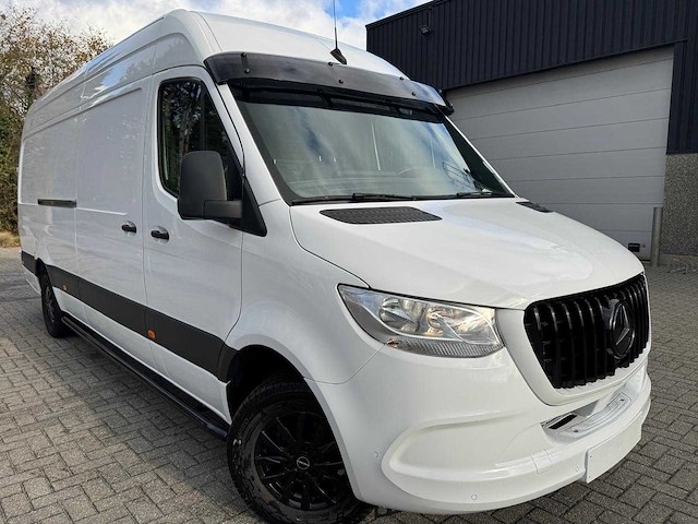 Mercedes - sprinter - 2022 - van - afbeelding 12 van  21