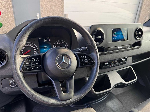 Mercedes - sprinter - 2022 - van - afbeelding 19 van  21