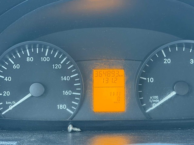 Mercedes - sprinter - truck - 2013 - afbeelding 7 van  23