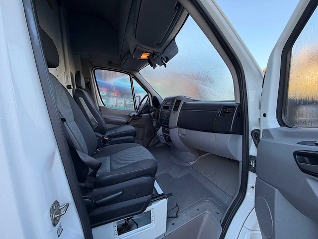 Mercedes - sprinter - truck - 2013 - afbeelding 11 van  23