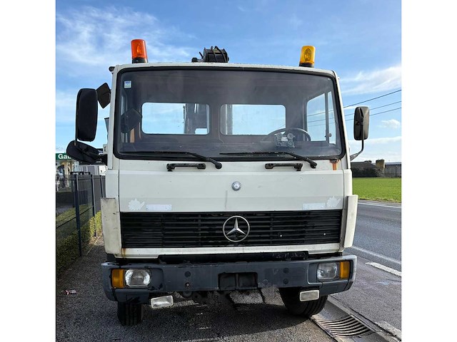 Mercedes - truck - afbeelding 16 van  22
