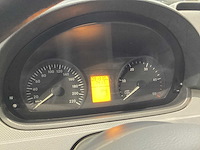Mercedes - vito - 109 - van - afbeelding 13 van  18