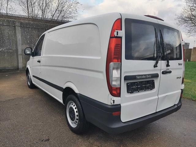 Mercedes - vito - van - afbeelding 5 van  12