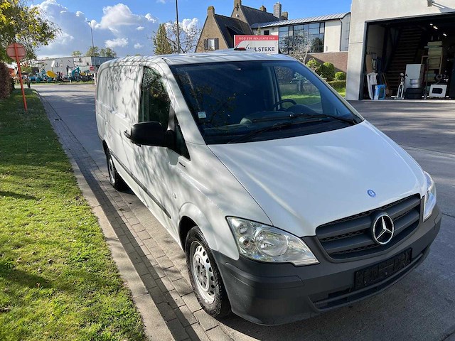 Mercedes - vito - van - afbeelding 10 van  17