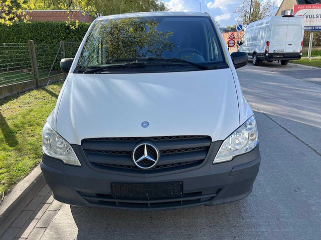 Mercedes - vito - van - afbeelding 15 van  17