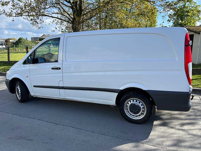 Mercedes - vito - van - afbeelding 17 van  17