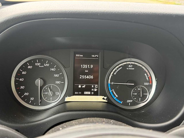 Mercedes - vito e - car - 2021 - afbeelding 6 van  25