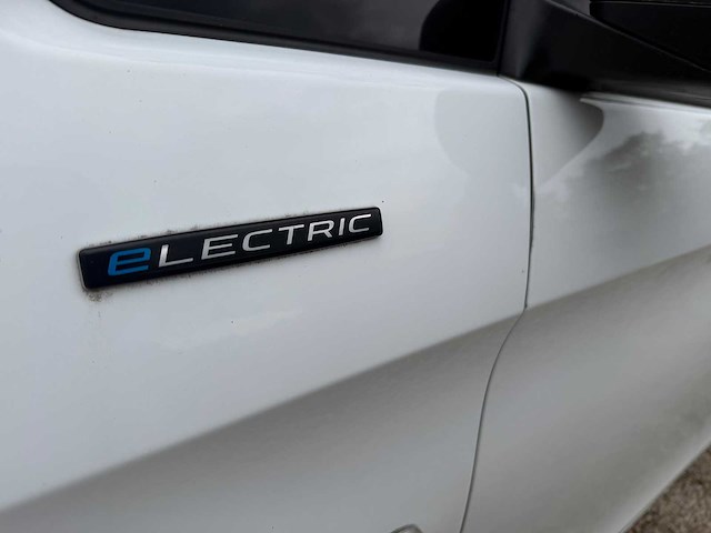 Mercedes - vito e - car - 2021 - afbeelding 23 van  25
