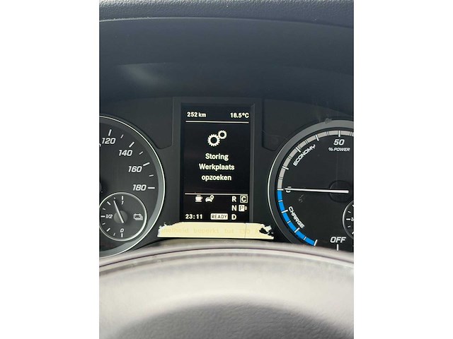 Mercedes - vito e - car - 2021 - afbeelding 8 van  25