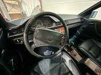 Mercedes 124c vintage auto's - afbeelding 3 van  23