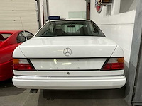 Mercedes 124c vintage auto's - afbeelding 17 van  23