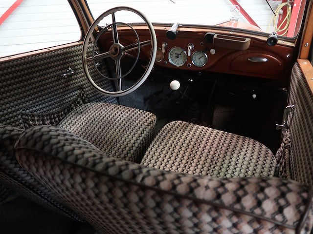Mercedes 170 cabrio-limousine - afbeelding 5 van  118