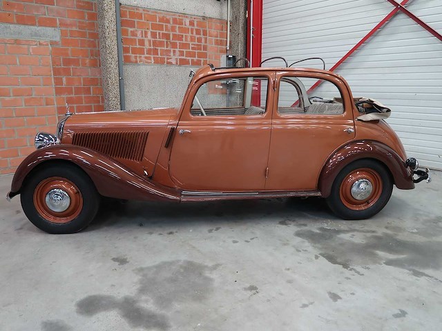 Mercedes 170 cabrio-limousine - afbeelding 2 van  118