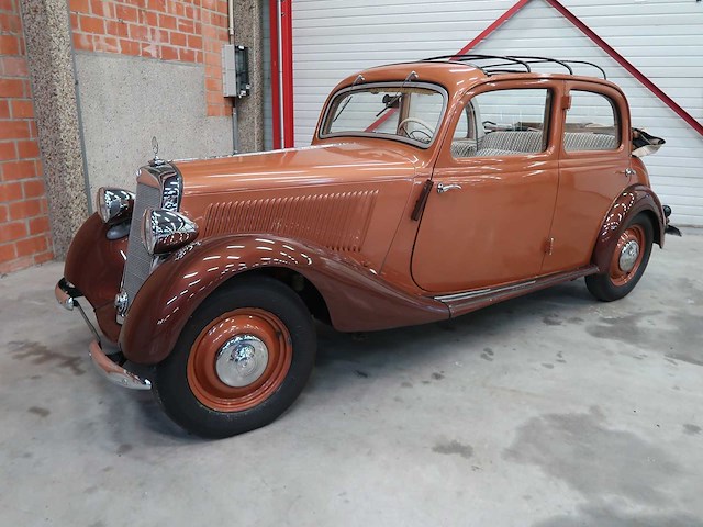 Mercedes 170 cabrio-limousine - afbeelding 1 van  118