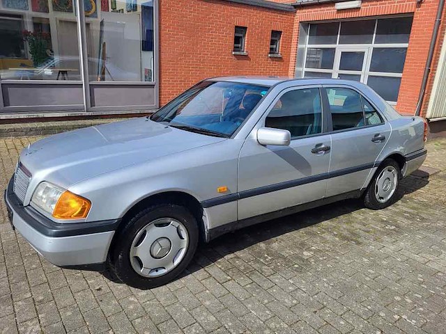 Mercedes 180c, 1995 - afbeelding 5 van  49
