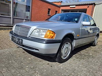 Mercedes 180c, 1995