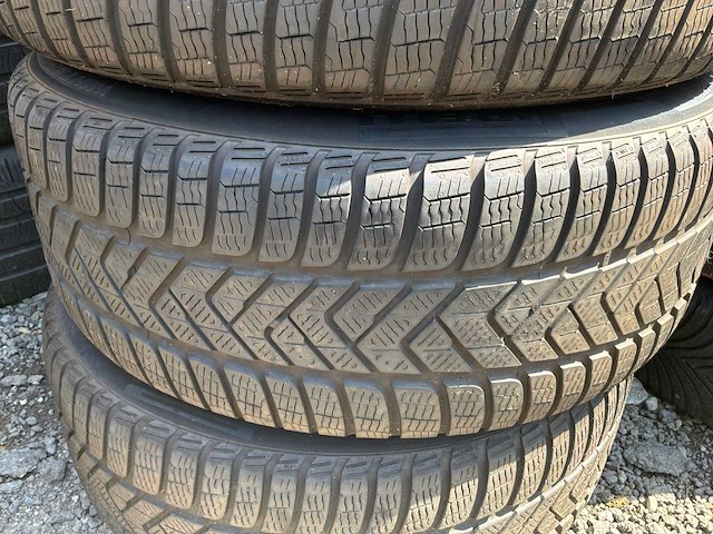 Mercedes 19 inch set van 4 banden voor mercedes amg origineel + velgen met sensoren - afbeelding 7 van  12