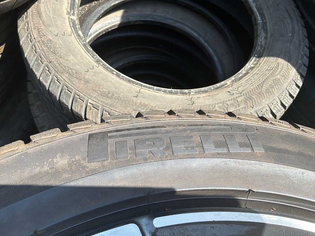 Mercedes 19 inch set van 4 banden voor mercedes amg origineel + velgen met sensoren - afbeelding 10 van  12