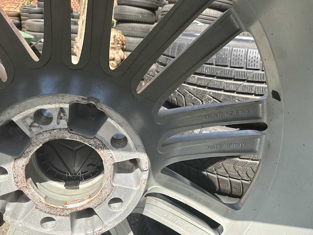 Mercedes 19 inch set van 4 banden voor mercedes originele + velgen met tweedimensionale sensoren - afbeelding 12 van  13