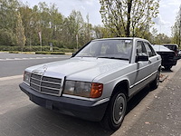 Mercedes 190, 1986