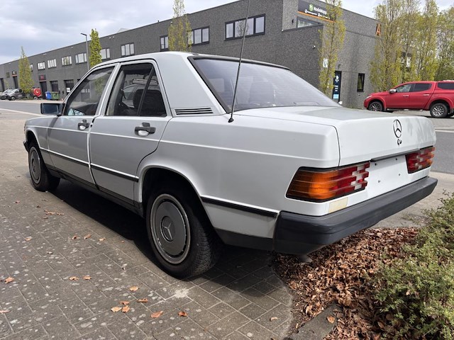 Mercedes 190, 1986 - afbeelding 28 van  30