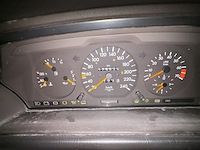 Mercedes 220 cabrio - afbeelding 4 van  24