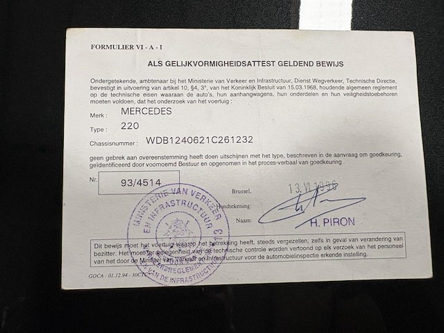 Mercedes 220 cabrio - afbeelding 17 van  24