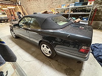 Mercedes 220 cabrio - afbeelding 18 van  24