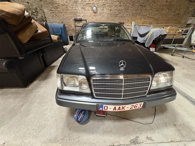 Mercedes 220 cabrio - afbeelding 23 van  24