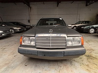 Mercedes 230, 1990 - afbeelding 2 van  18
