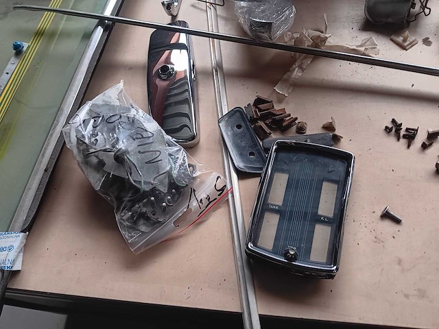 Mercedes 230 s universal estate - afbeelding 5 van  10