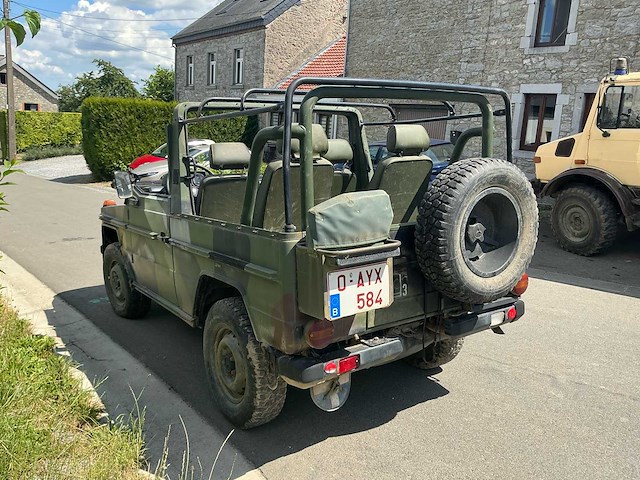 Mercedes 250 gd wolf oldtimer - afbeelding 20 van  26