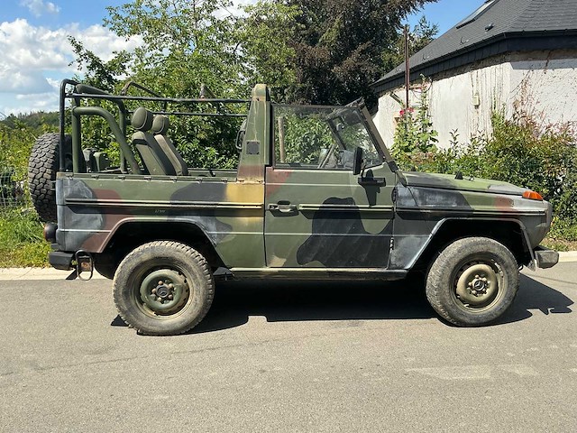 Mercedes 250 gd wolf oldtimer - afbeelding 23 van  26