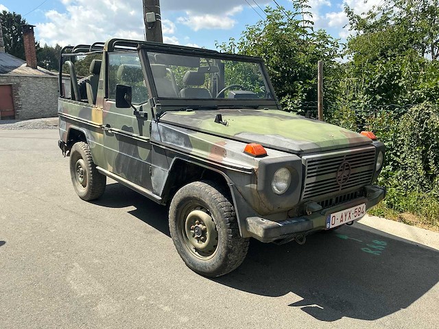Mercedes 250 gd wolf oldtimer - afbeelding 24 van  26