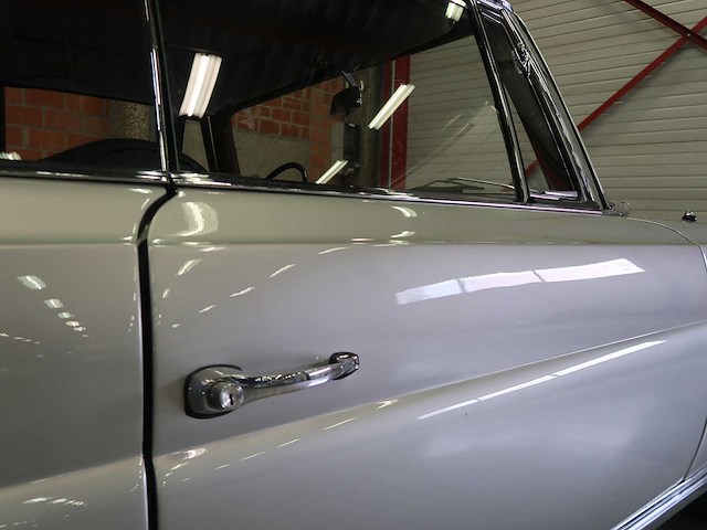 Mercedes 250 se coupe - afbeelding 5 van  66