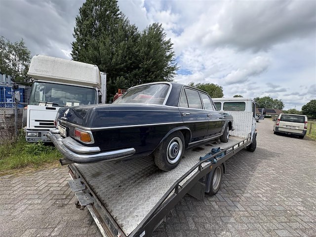 Mercedes 250se - afbeelding 14 van  19