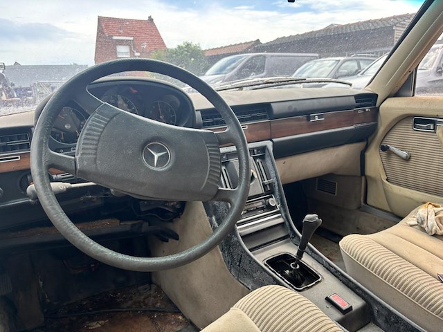 Mercedes 280 se, 1977 - afbeelding 23 van  23