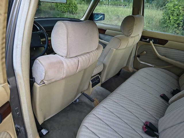 Mercedes 280s - 1983 - afbeelding 5 van  22