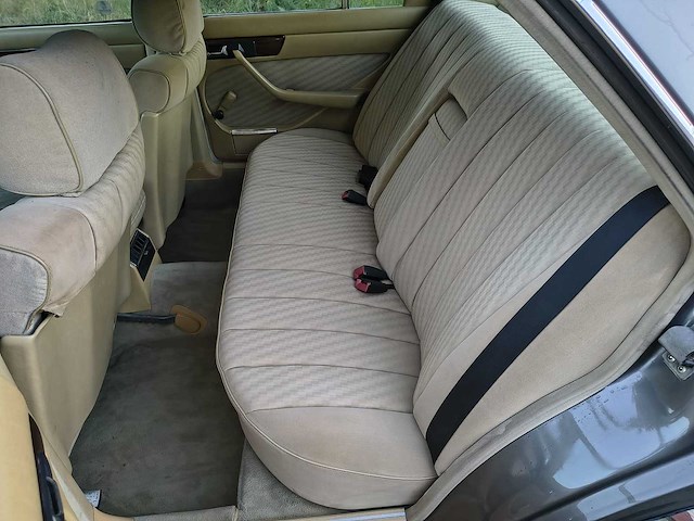 Mercedes 280s - 1983 - afbeelding 6 van  22