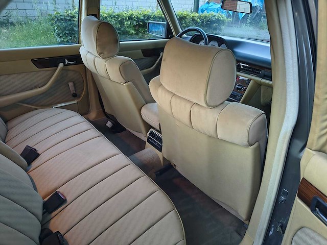 Mercedes 280s - 1983 - afbeelding 5 van  16