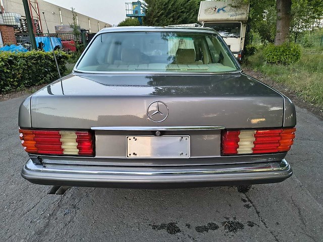 Mercedes 280s - 1983 - afbeelding 12 van  16