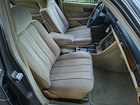 Mercedes 280s - 1983 - afbeelding 13 van  24