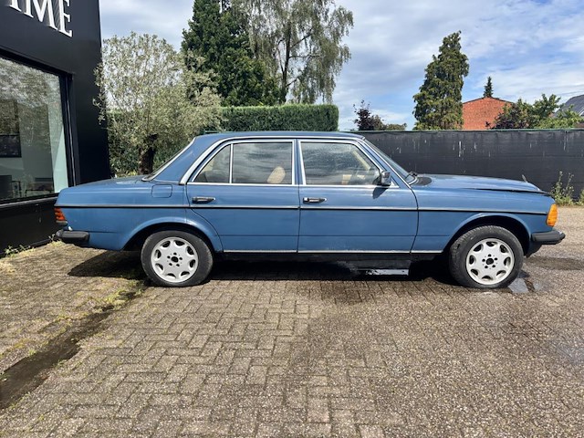 Mercedes 300, 1979 - afbeelding 23 van  28